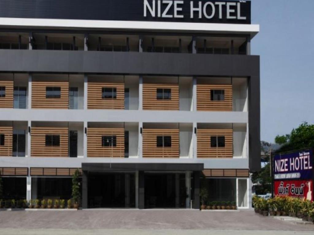 Nize Hotel - Sha Plus Phuket Exterior photo